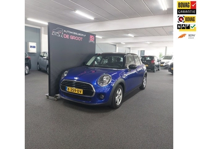 Mini Mini 1.5 Cooper Business Edition NL-auto eerste