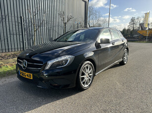 MERCEDES A-KLASSE 180 Ambition / AUTOMAAT / NAVI / AIRCO / CRUISE