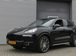 PORSCHE CAYENNE 3.0 S E-Hybrid I AUT. I SPORTDESIGN PAKKET I PANO.DAK I CAMERA