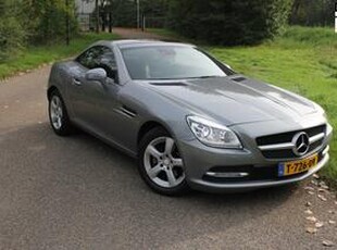 Mercedes-Benz SLK-KLASSE 200 CarbonLOOK Edition