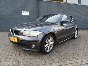 BMW 1-serie 118i 169.000Km/Nette Auto/Lees advertentie