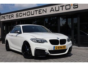 BMW 2-serie Coupé M235i M-Pakket 400PK High Executive