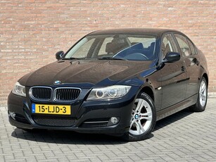 BMW 3-serie 318I High Executive LCI - Leder - Navi - Xenon