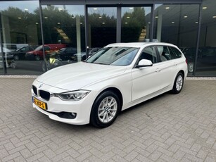 BMW 3-serie 320i 184pk Exe,Xenon,Leer,NaviPro,Clima,Cruise,Trekhk Elek,Deale