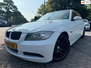 BMW 3-serie 325i Executive M-Pakket Clima Elek-Pakket PDC