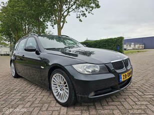 BMW 3-serie Touring 318i Business Line