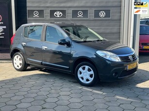 Dacia Sandero 1.2 Lauréate - 2e eigenaar / Lage km NAP -