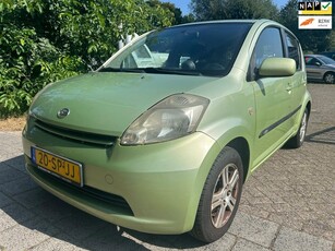 Daihatsu Sirion 2 1.3 5 deurs , lm vegen , airco