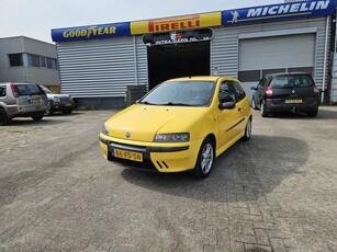 Fiat Punto 1.2-16V ELX Inruil koopje goed rijdende en