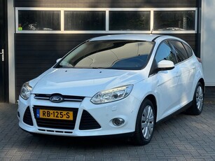 Ford Focus 1.6 EcoBoost Titanium Navi, Climate, Cruise