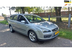 Ford Focus Wagon 1.6-16V First Edition