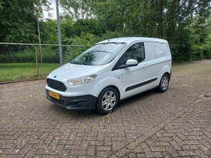 Ford Transit Courier 1.5 TDCI Airco NAP NW APK Snow White