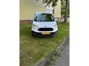 Ford TRANSIT COURIER ford transit courier benzine