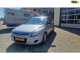 Hyundai I30 1.4i Active Cool Perfect Onderhouden.