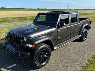 Jeep gladiator sport 3.6i Benzine Grijs kenteken NL