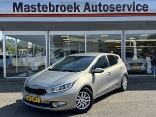 Kia cee'd 1.6 GDI BusinessLine Zeer complete auto Staat in