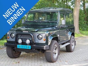 Land Rover Defender 2.5 Td5 90