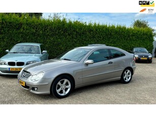 Mercedes-Benz C-klasse UNIEK!! NIEUW!! 69.117 NAP!! LEES