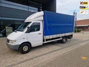 Mercedes-Benz Sprinter 312 D Xlang, laadklep