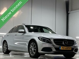 Mercedes C-klasse 180 PrestigeOPENDAKTREKHAAKLEDDEALERON