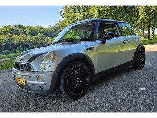 Mini Mini 1.6 Cooper Panoramadak Sportvelgen