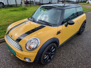 Mini Mini 1.6 Cooper Pepper 120pk bj2009 120pk zeer mooi