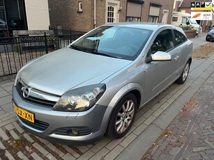 Opel Astra GTC 1.6 Executive incl apk