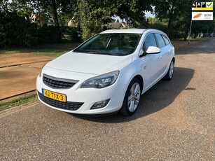 Opel Astra Sports Tourer 1.4 Turbo Sport