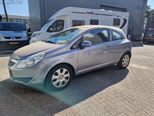 Opel Corsa 1.4-16V Business Automaat 1e eigenaar jaarlijks