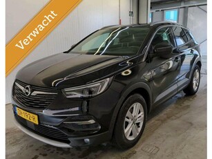 Opel Grandland X 1.5 CDTi Business Executive Automaat