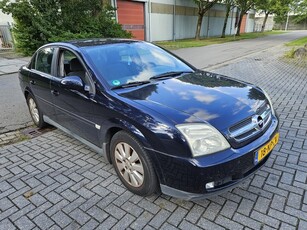 Opel Vectra 2.2-16V Elegance sedan airco (bj 2004)