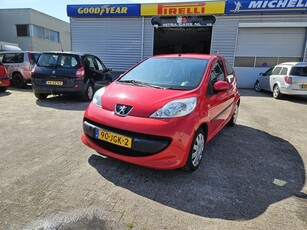 Peugeot 107 1.0-12V XS 5 Deurs. Goed rijdende en zuinige