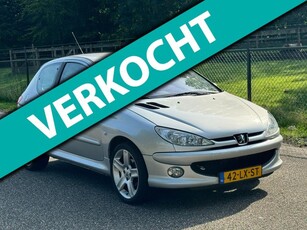 Peugeot 206 1.6-16V Quiksilver /Airco/Sport velgen/