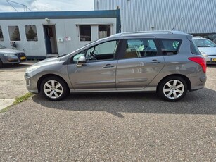 Peugeot 308 1.6 THP XT, panorama dak/ koude airco