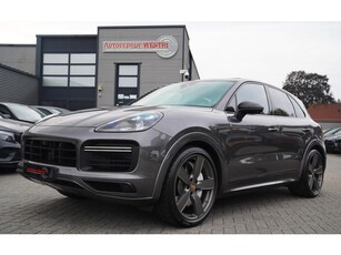 Porsche Cayenne 4.0 Turbo Panorama Alcantara Carbon