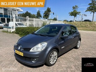 Renault Clio 1.2 TCE Rip Curl