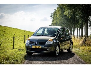 Renault Modus 1.6-16V Privilège NAPTrekhaak APK 04-09-25