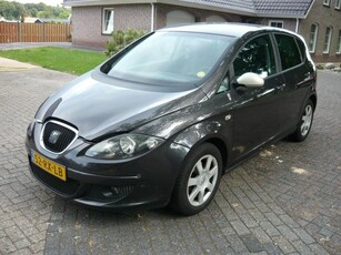 SEAT Altea 1.6 Stylance nieuwe apk hoogzitter