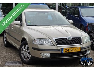 Skoda Octavia 1.6 Airco /android nwe distributieriem