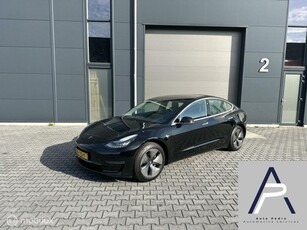 Tesla Model 3 Long Range dual motor AWD 75 kWh zwart 18inch