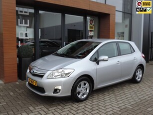 Toyota Auris 1.8 Full Hybrid Aspiration Nw APK Trekhaak