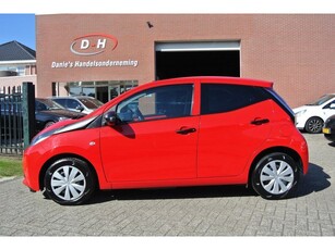 Toyota Aygo 1.0 VVT-i x-fun airco nieuwe apk inruil mogelijk