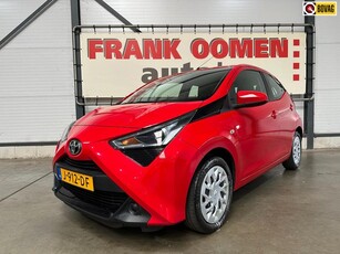 Toyota Aygo 1.0 VVT-i x-play + NAP Camera Carplay LED