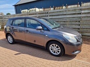 Toyota Verso 1.8 VVT-i Business Panoramadak