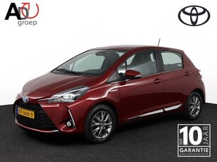 Toyota Yaris 1.5 Hybrid Executive Half leder Climate