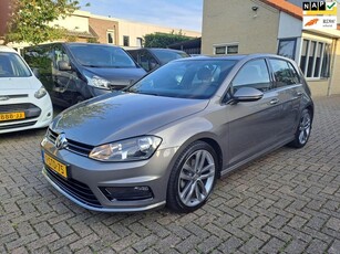 Volkswagen Golf 1.2 TSI Highline R-Line