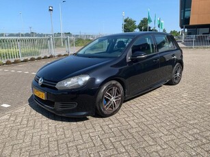 Volkswagen Golf 1.6 TDI BlueMotion Zwart 2012 Airco 5drs NAP