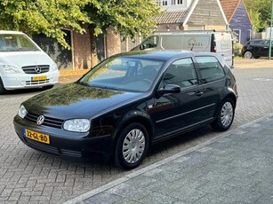 Volkswagen Golf 1.9 TDI Trendline (bj 2001)