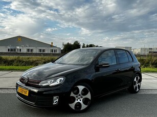 Volkswagen Golf 2.0 GTI/DSG/LED/XENON