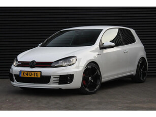 Volkswagen Golf 2.0 GTI | DSG | Nieuwe ketting | Sterrenhemel | Parelmoer | Adidas |